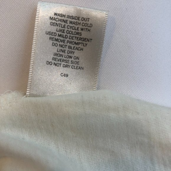 Van Heusen Sleeveless Lace Front Cream Top, Size M - Picture 7 of 8